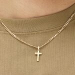 Elegantna verižica Brosway BIK30 prikaz na vratu