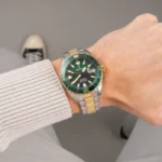 Festina športna elegantna moška ura na zapestju